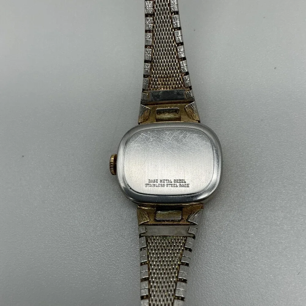 Vintage Timex Womens Watch 25mm Black Dial Gold Tone Mesh Band Manual Wind